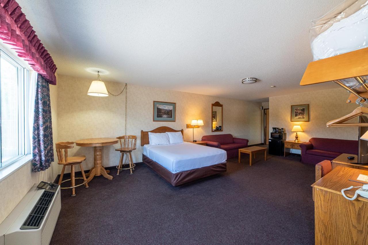Willabee's Hotel 2*